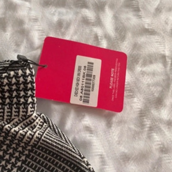 Checked mini dress - Picture 8 of 8